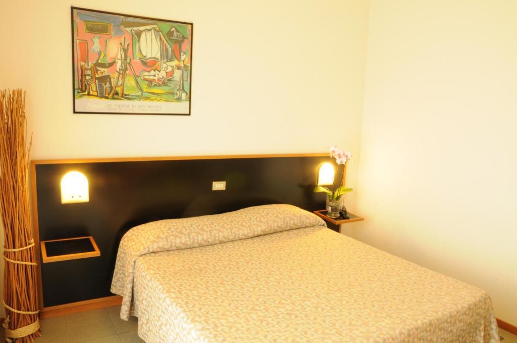 Hotel Eden Orbassano Esterno foto