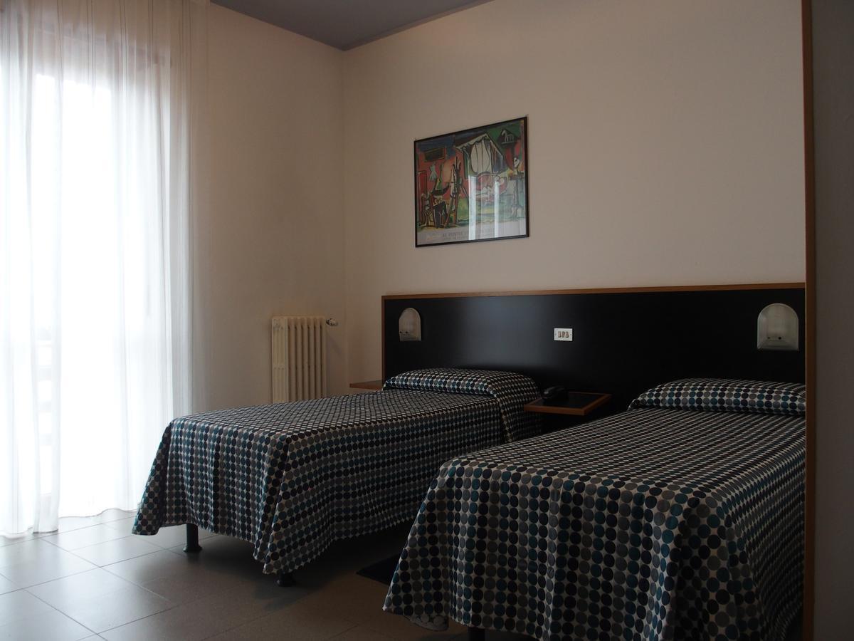 Hotel Eden Orbassano Esterno foto