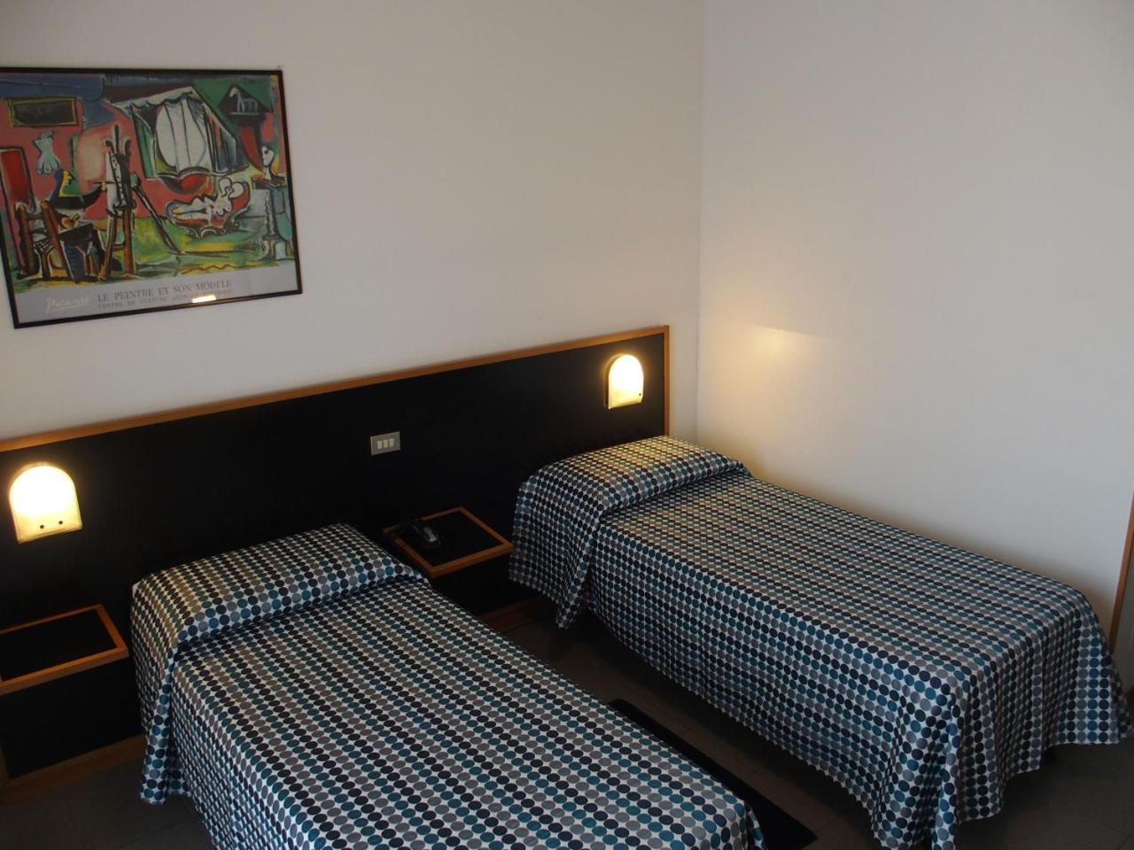 Hotel Eden Orbassano Esterno foto