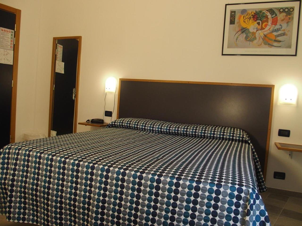 Hotel Eden Orbassano Esterno foto
