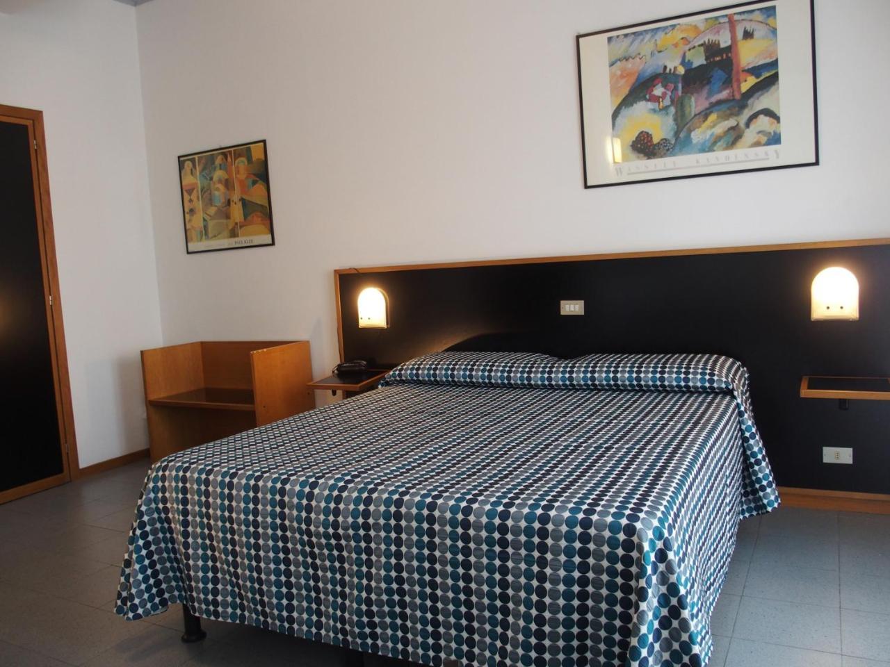 Hotel Eden Orbassano Esterno foto