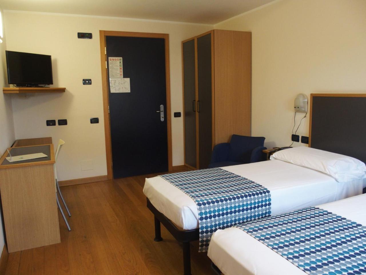 Hotel Eden Orbassano Esterno foto