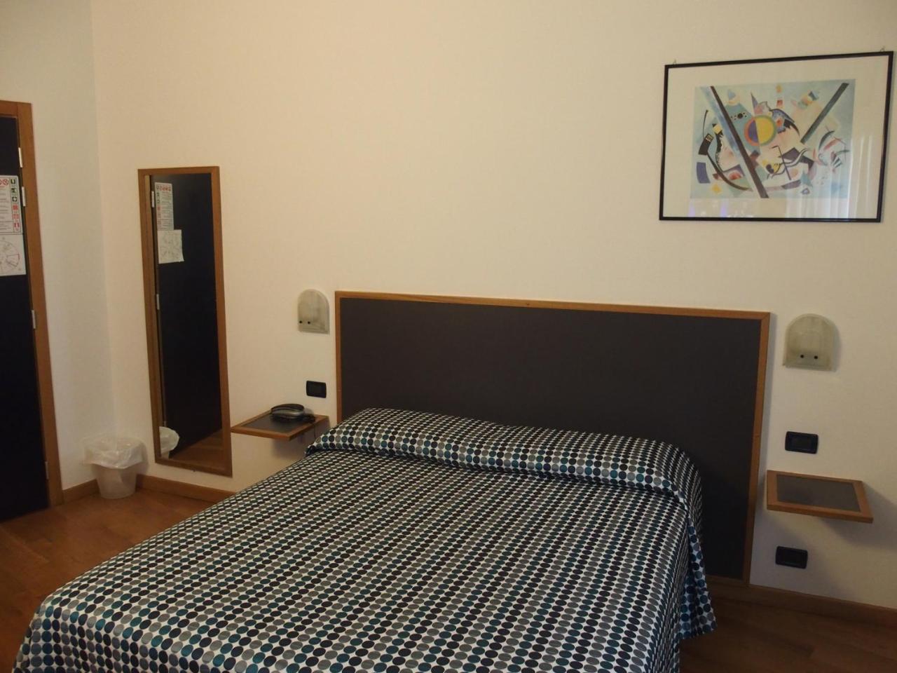 Hotel Eden Orbassano Esterno foto