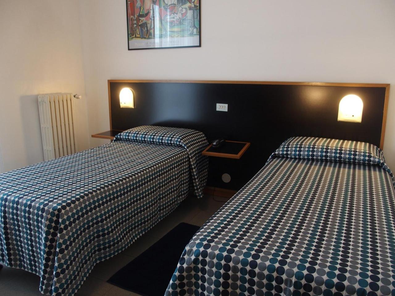 Hotel Eden Orbassano Esterno foto